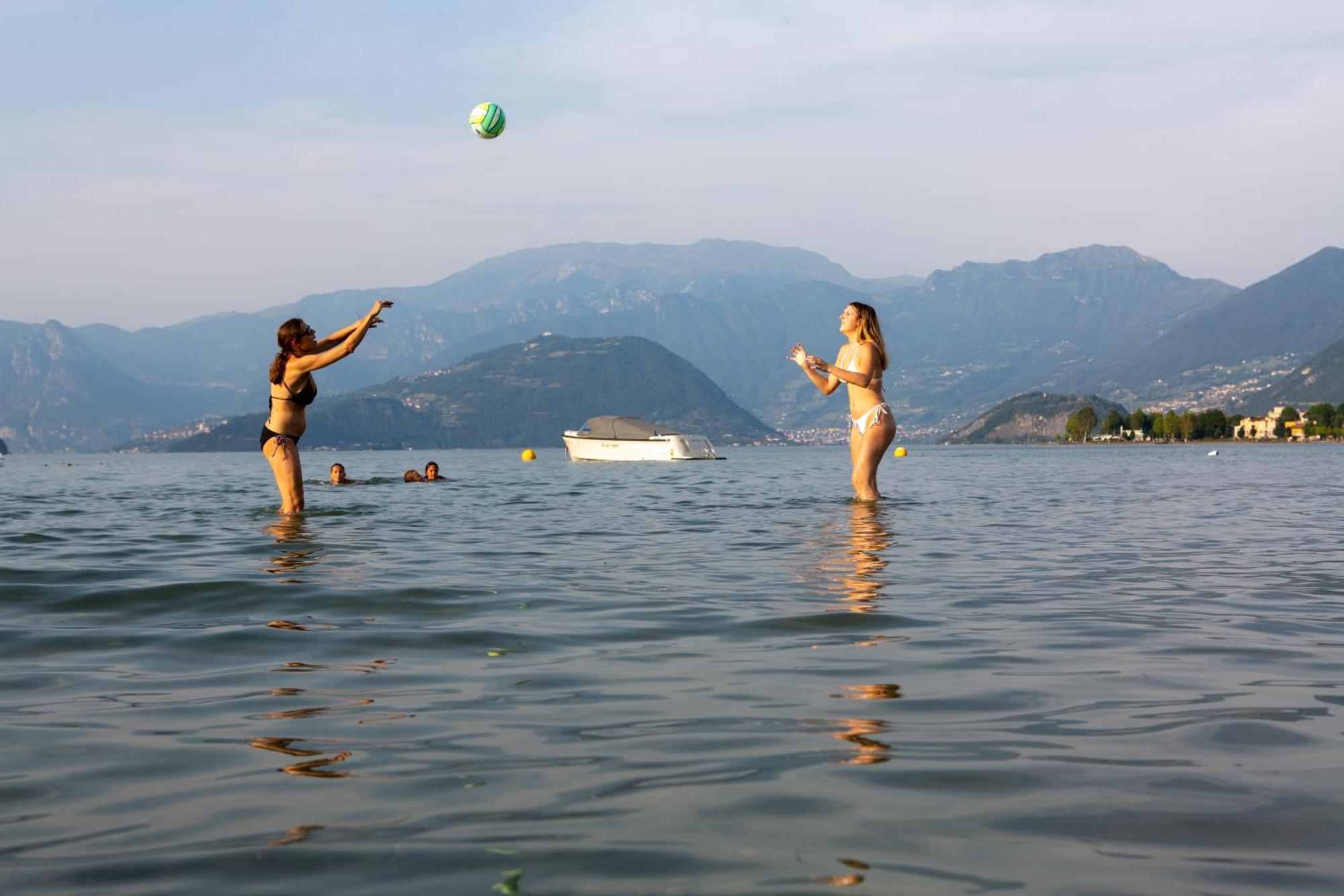 Estivo Premium Deluxe Mobile Homes On Camping Del Sole Village Iseo Exteriör bild