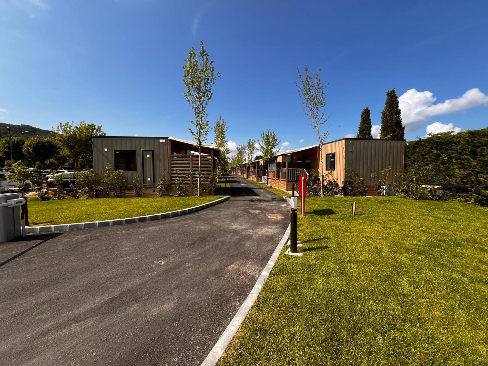 Estivo Premium Deluxe Mobile Homes On Camping Del Sole Village Iseo Exteriör bild